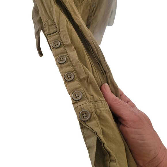 WE THE FREE Wrinkled Chic Olive Button-Up Shirt With‎ Pockets & Sleeve Detail - Picture 4 of 9